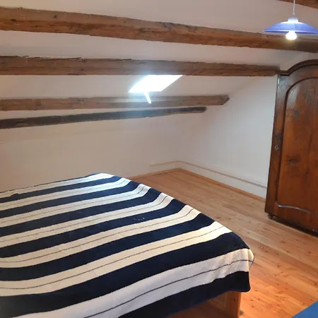 Vrsani Venkovský dům